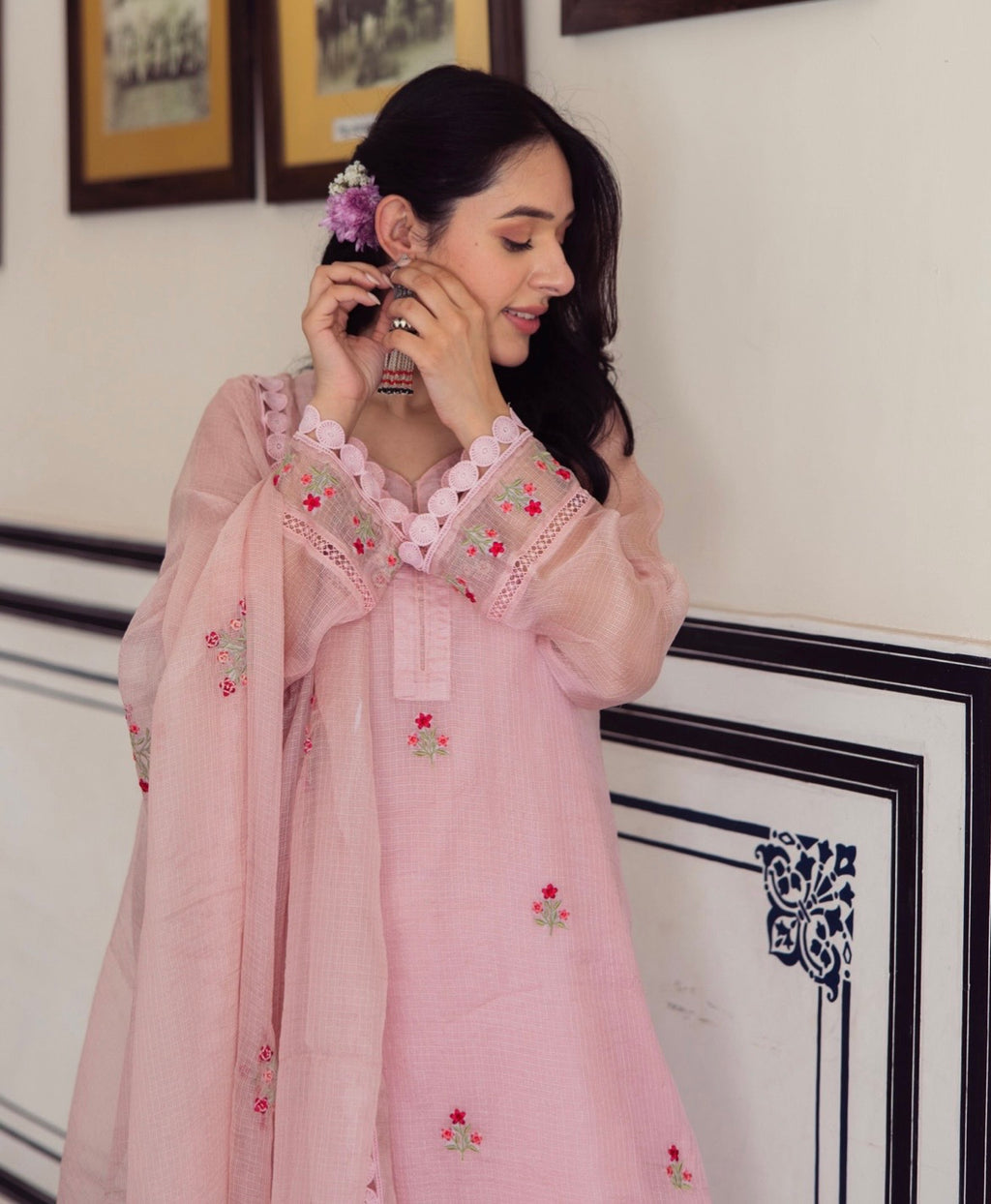 Arya Pink Embroidered Doriya Suit Set