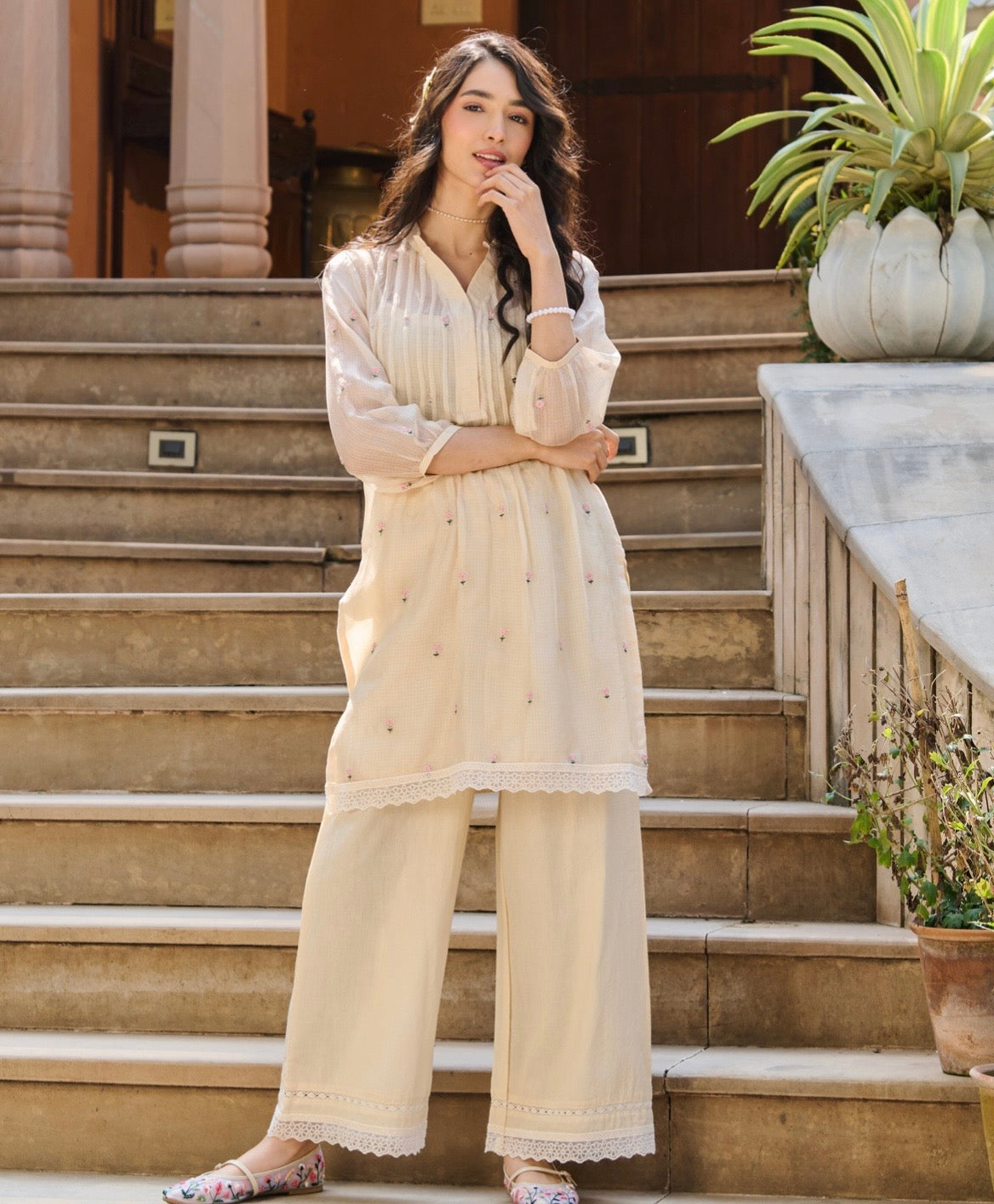 Misha Off White Embroidered Doria Kurta Set